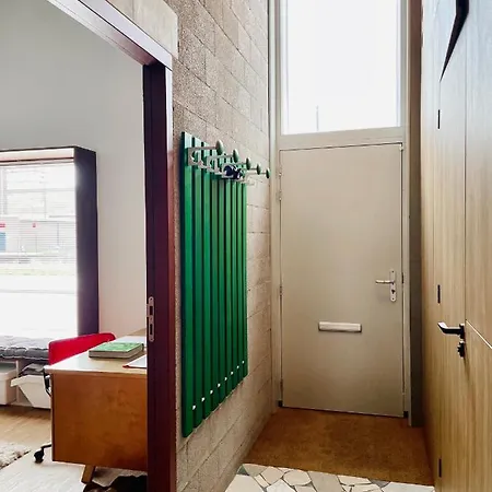 Homestay Industriele Wow! Private 35m2