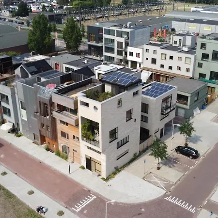 Industriele Wow! Private 35m2 Homestay *
