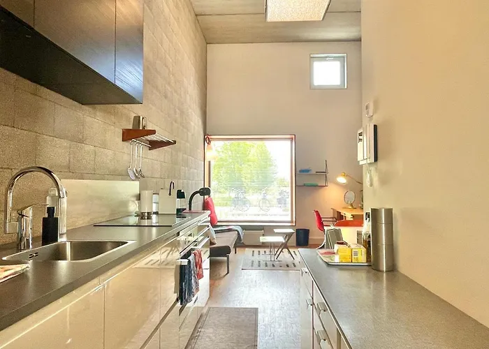 Bb In Amsterdam, 35m2, Gratis Parkeren